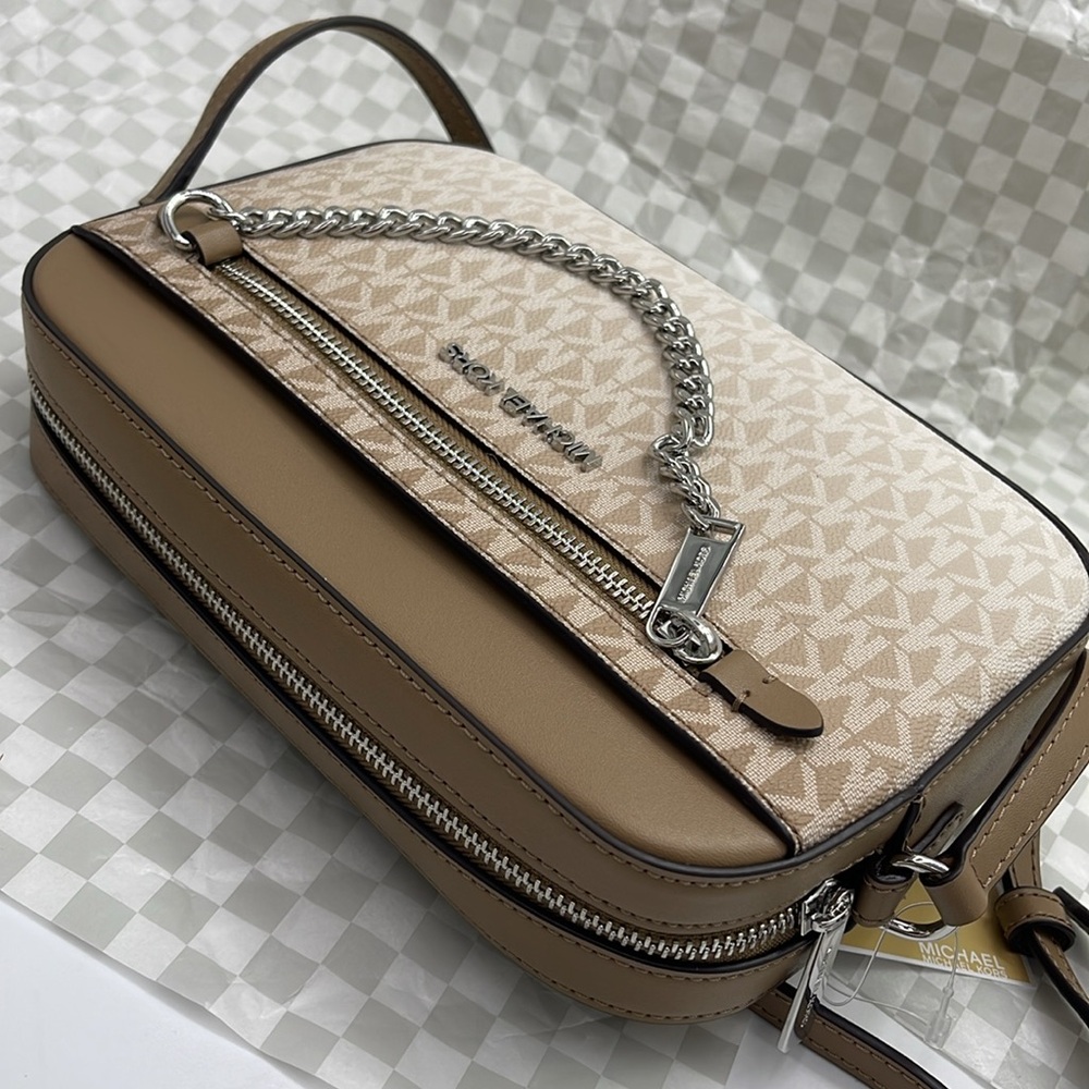 MICHAEL KORS Jet Set Lg Ombré Signature Logo EW Crossbody East West 
Husk 
NWT - Picture 8 of 10